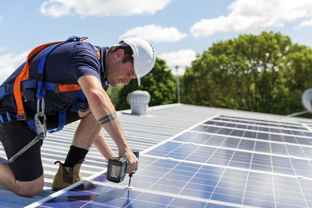 A project to support youth with an integrated solar system for Souk Sarar